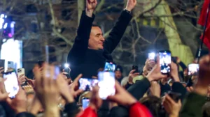 Kosovo prime minister wins snap election to end political deadlock