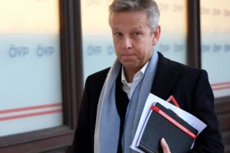 Reinhold Lopatka Urged to Address Belgiangate Scandal